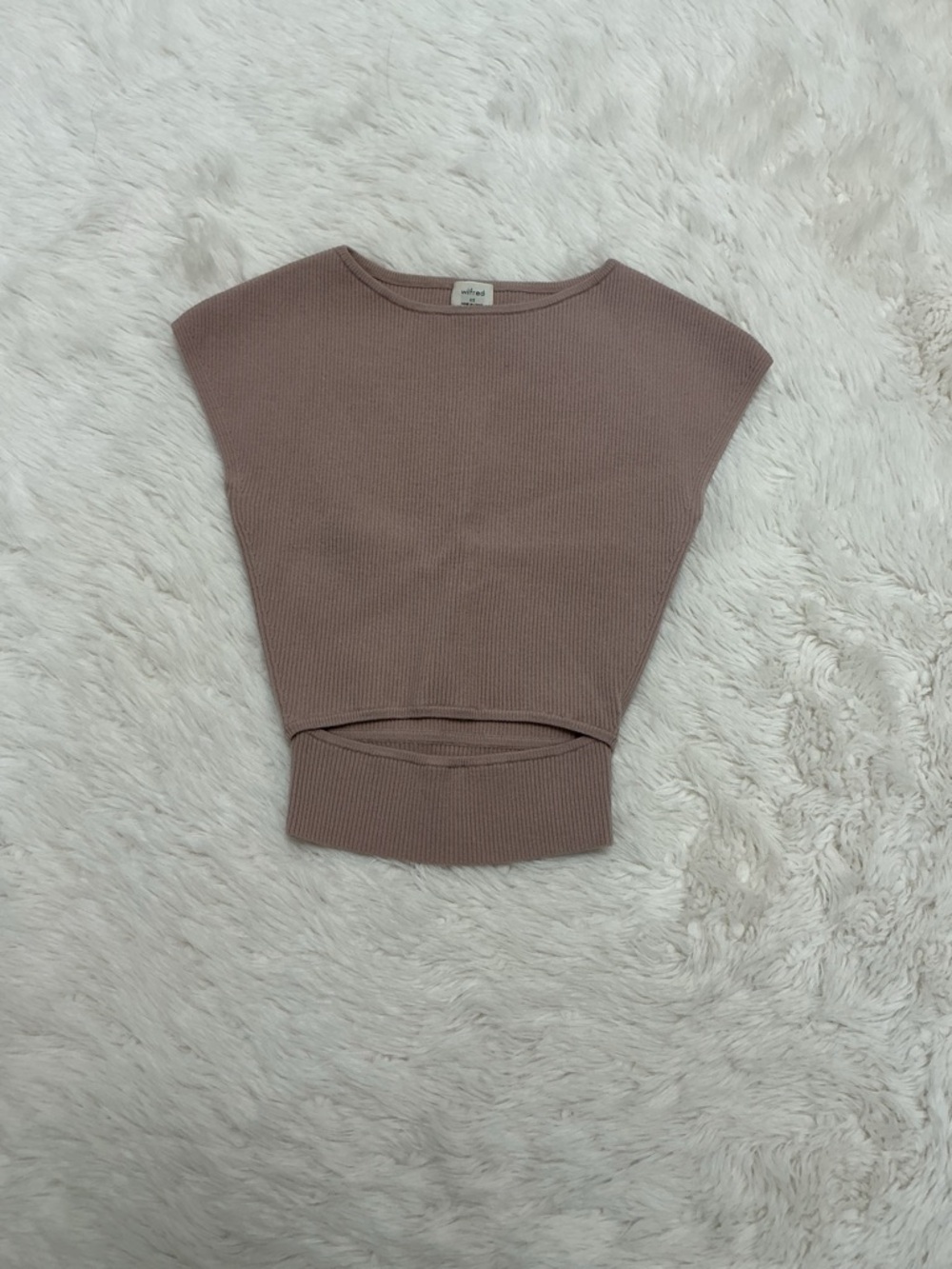 💜 Wilfred - Light Pink (Mauve) Ribbed Cutout Crop Top - Picture 7 of 7